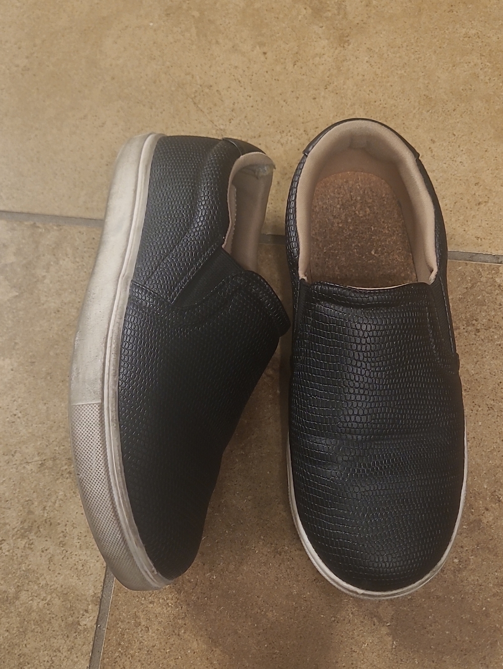 STQ Black Textured Slip-On Casual Loafers